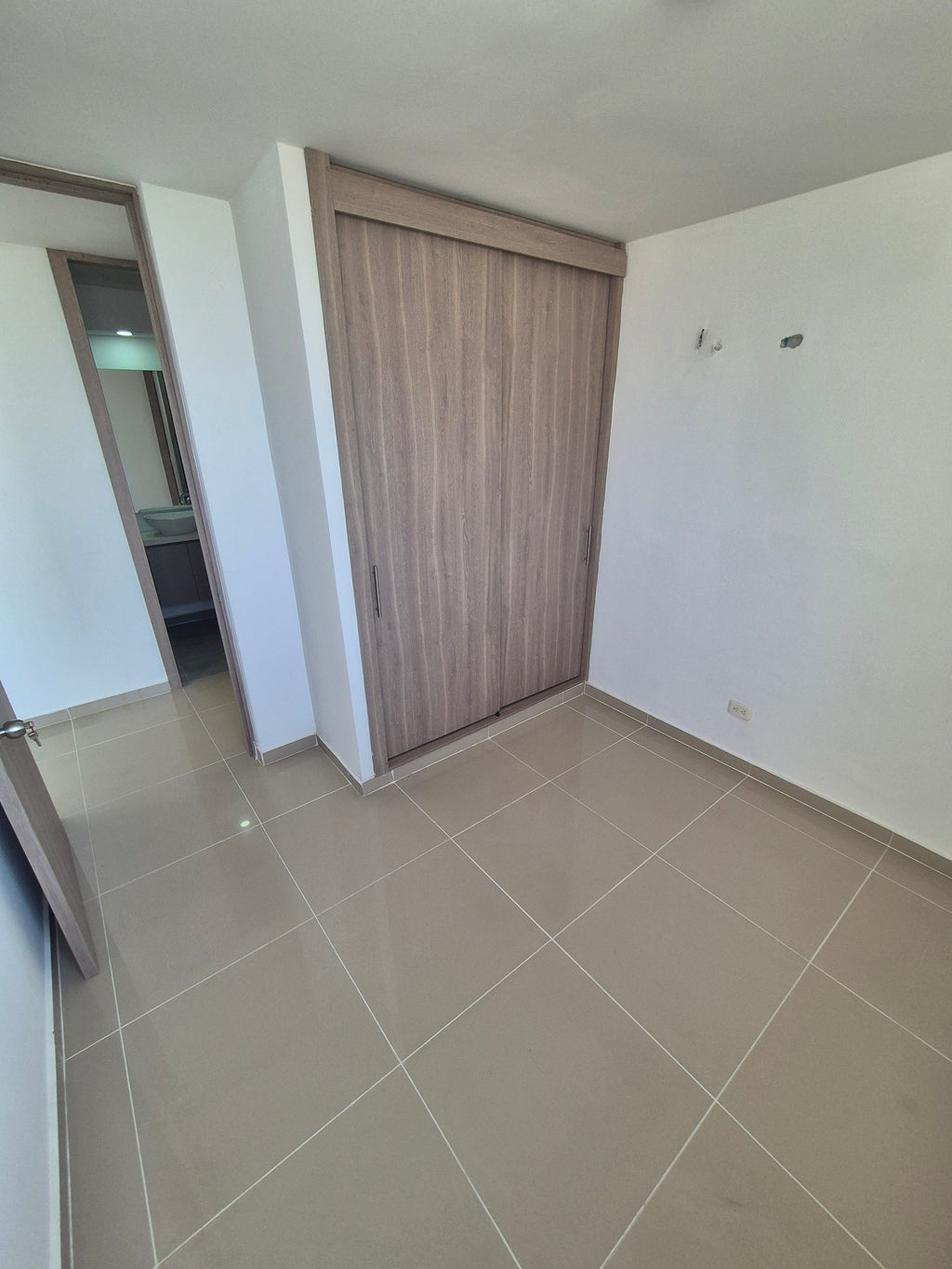 VENTA 57 M2 - Referencia 10007562